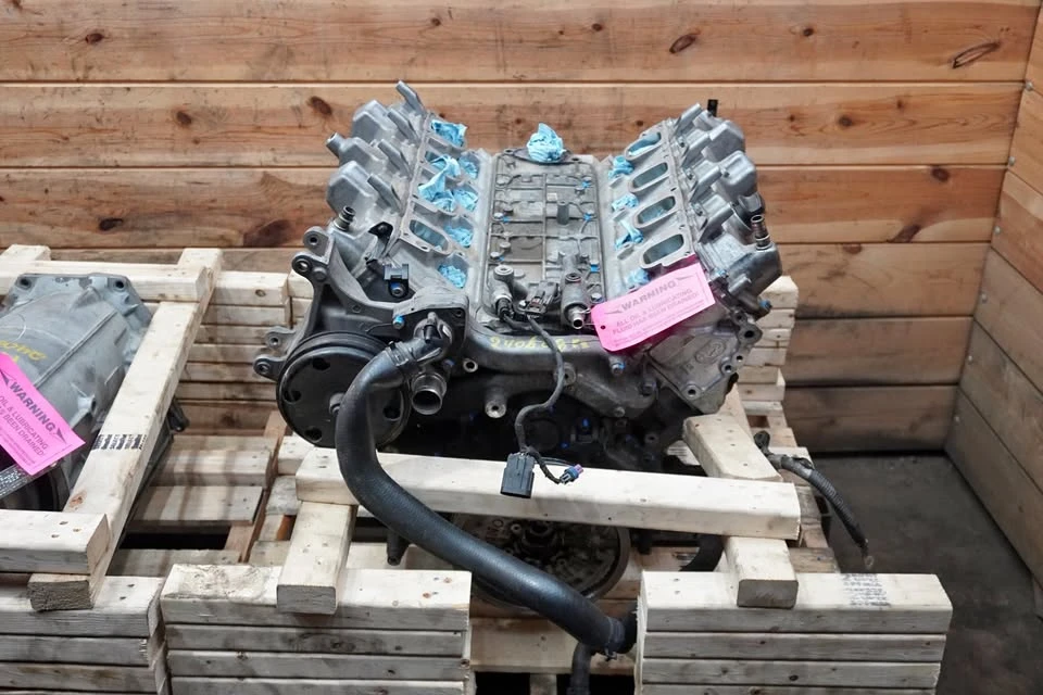 2015 Parts & Memorabilia Engines - Image 1 of 9