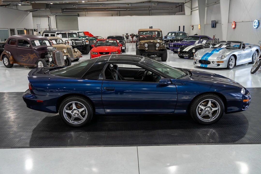 2002 Chevrolet Camaro SS 4th Gen - Image 16 of 31