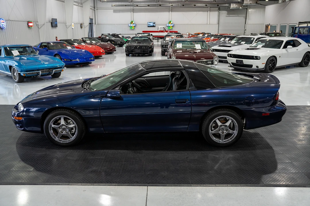 2002 Chevrolet Camaro SS 4th Gen - Image 7 of 31