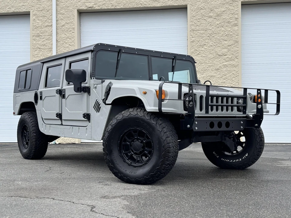 Hummer HMMWV - Image 17 of 31