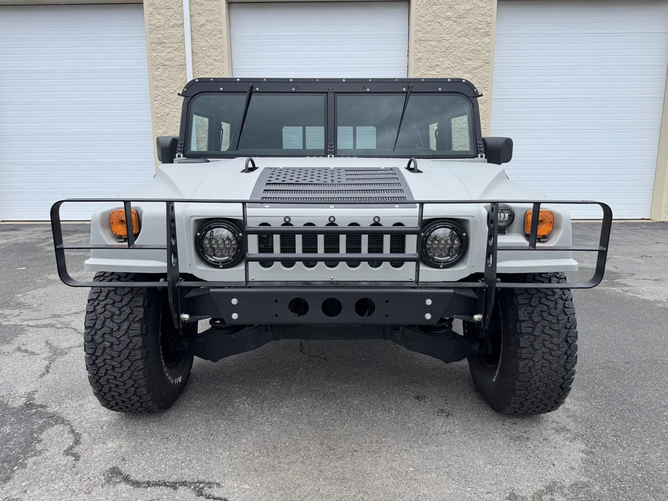 Hummer HMMWV - Image 9 of 31