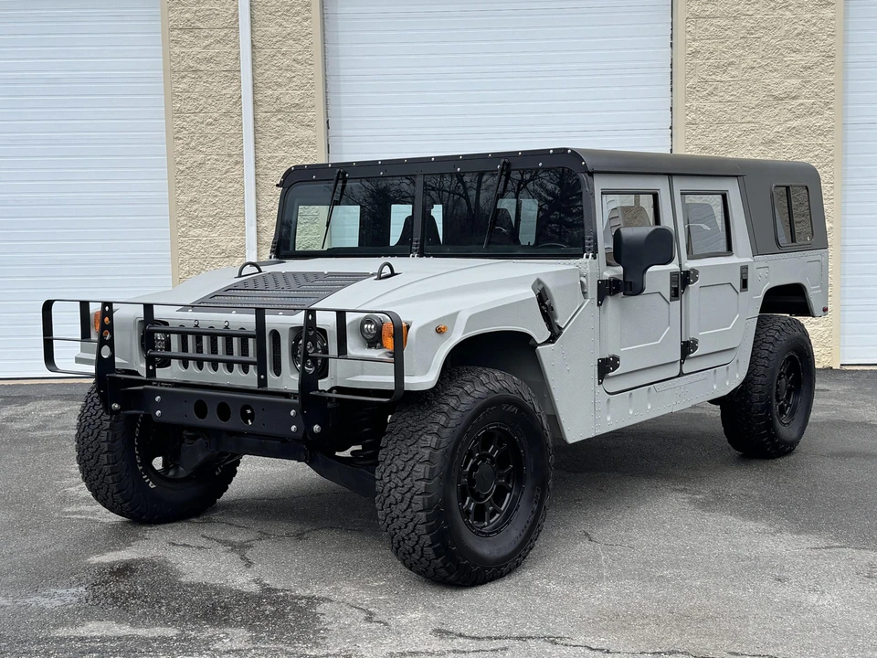 Hummer HMMWV - Image 3 of 31
