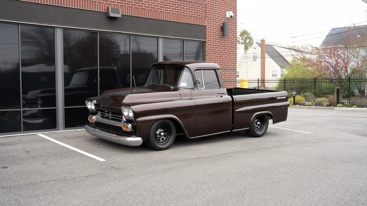 1958 Chevrolet Task Force - Image 2 of 31