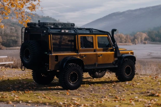 1984 Land Rover Defender 110 - Image 2 of 9