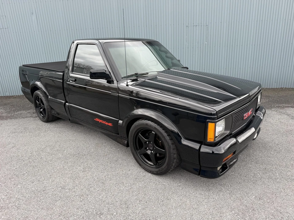 1991 GMC Syclone - Image 23 of 31
