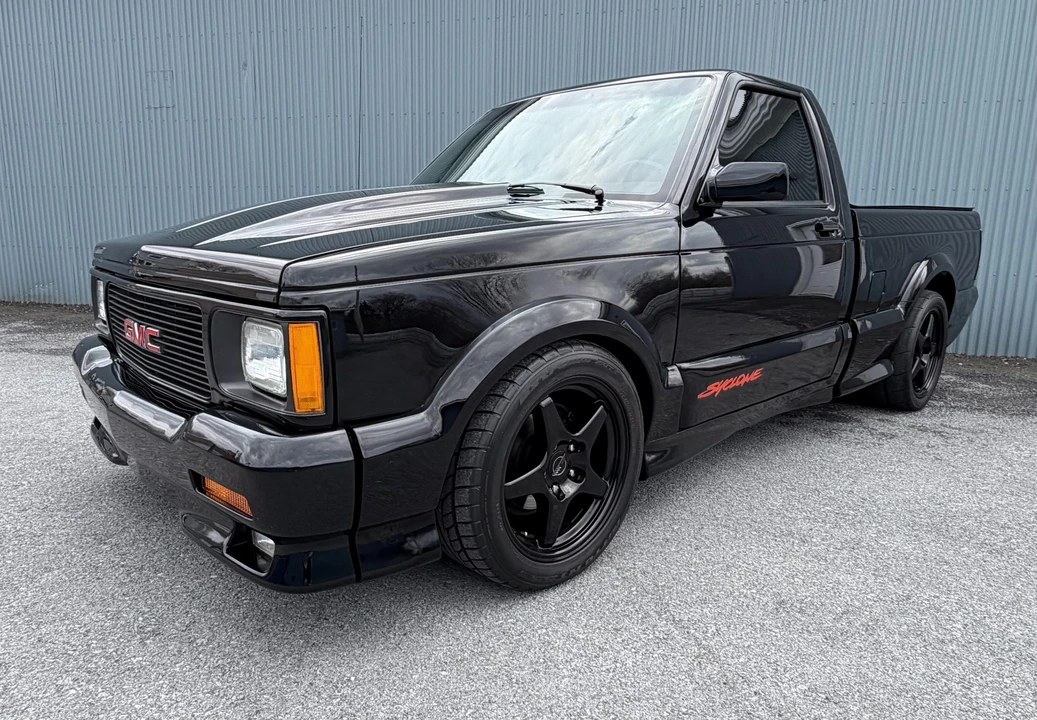 1991 GMC Syclone - Image 6 of 31