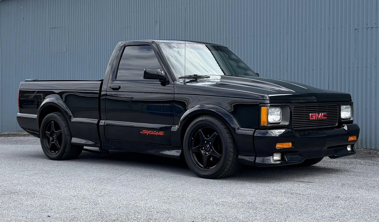 1991 GMC Syclone - Image 20 of 31