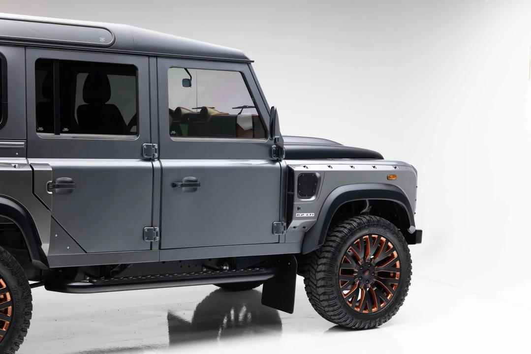 1993 Land Rover Defender 110 - Image 23 of 31