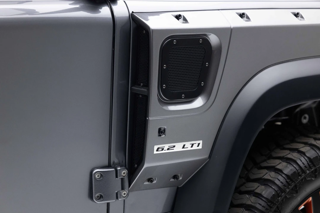 1993 Land Rover Defender 110 - Image 22 of 31