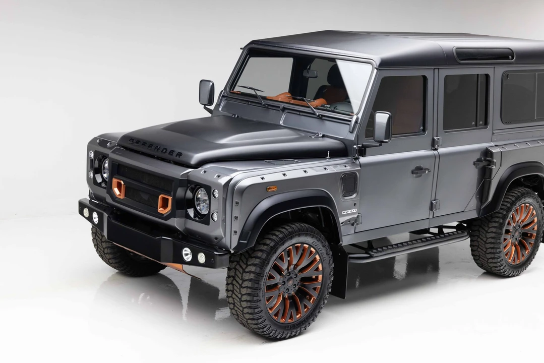 1993 Land Rover Defender 110 - Image 12 of 31