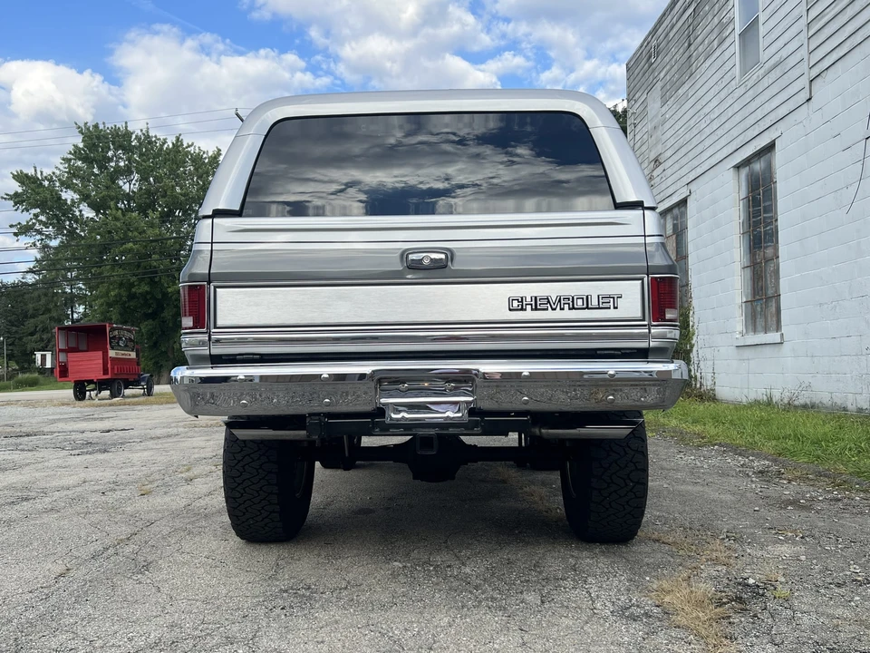 1987 Chevrolet K5 Blazer 2nd Gen - Image 20 of 31