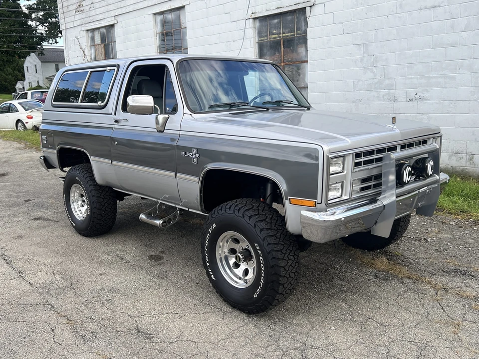 1987 Chevrolet K5 Blazer 2nd Gen - Image 31 of 31