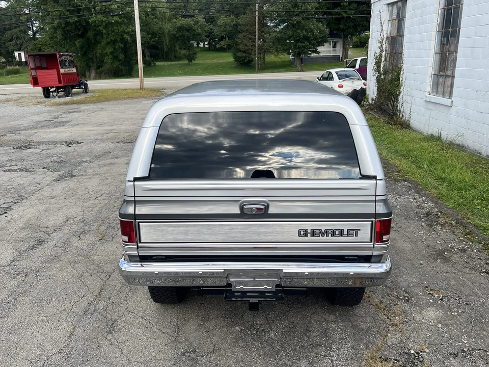 1987 Chevrolet K5 Blazer 2nd Gen - Image 15 of 31