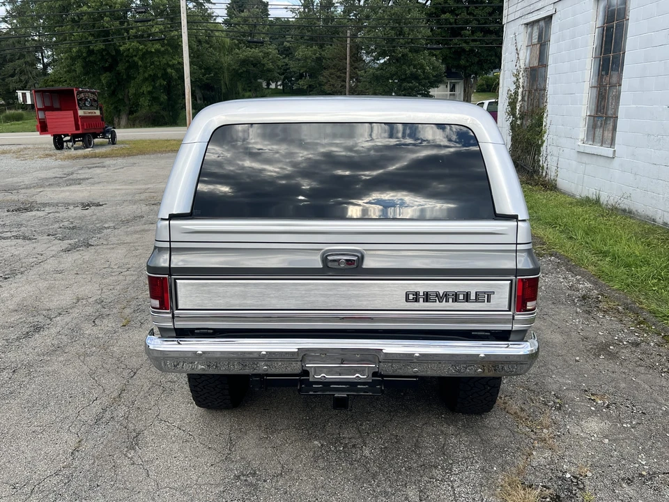 1987 Chevrolet K5 Blazer 2nd Gen - Image 16 of 31