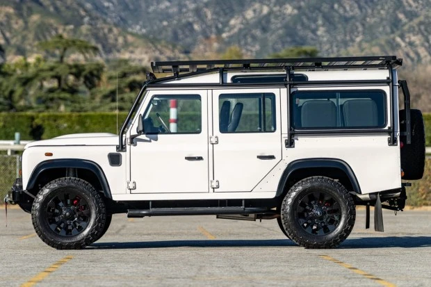 1993 Land Rover Defender 110 - Image 3 of 9