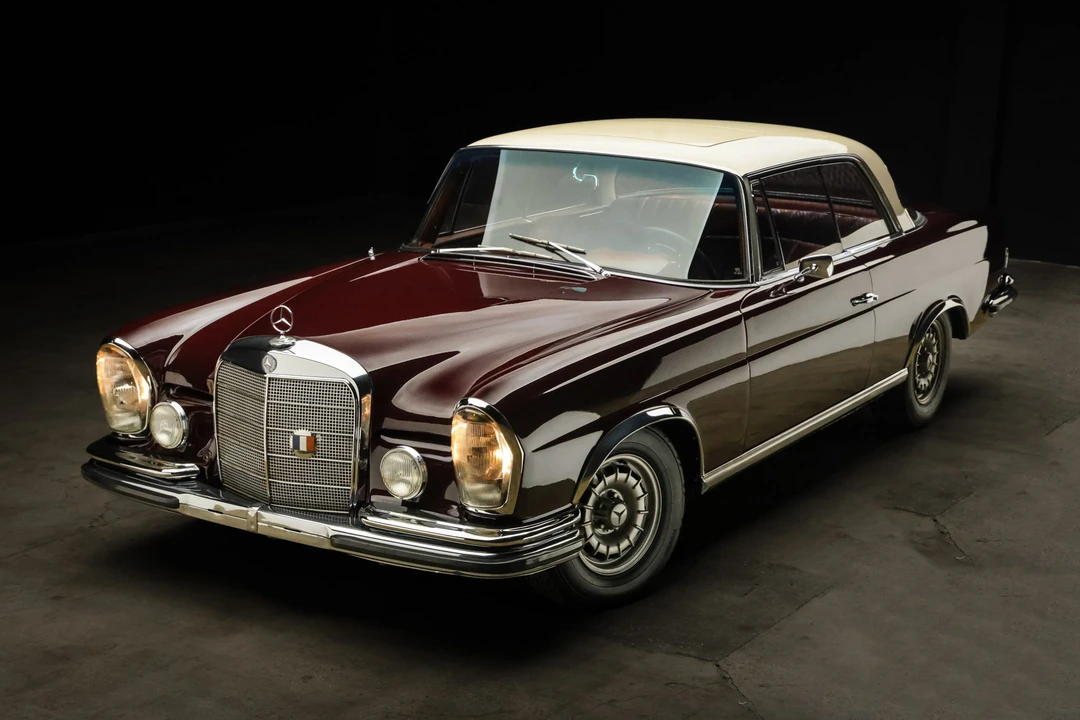 1964 Mercedes-Benz W111 Coupe - Image 8 of 31