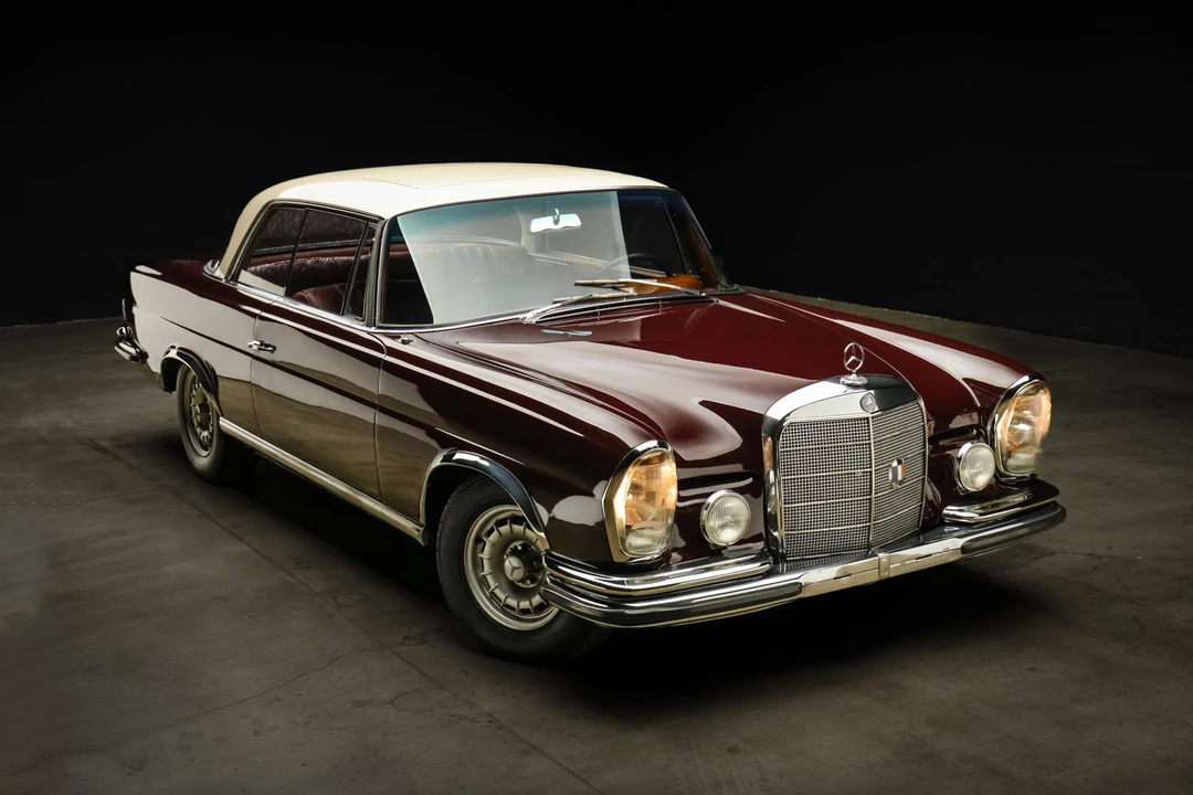 1964 Mercedes-Benz W111 Coupe - Image 12 of 31