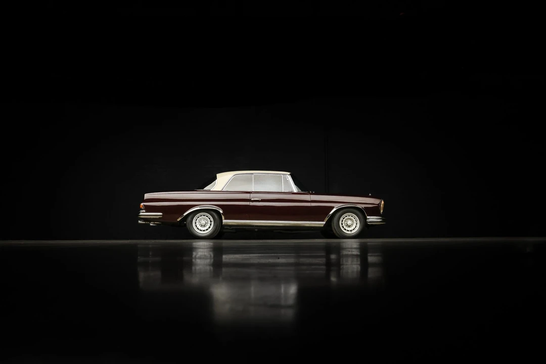 1964 Mercedes-Benz W111 Coupe - Image 18 of 31