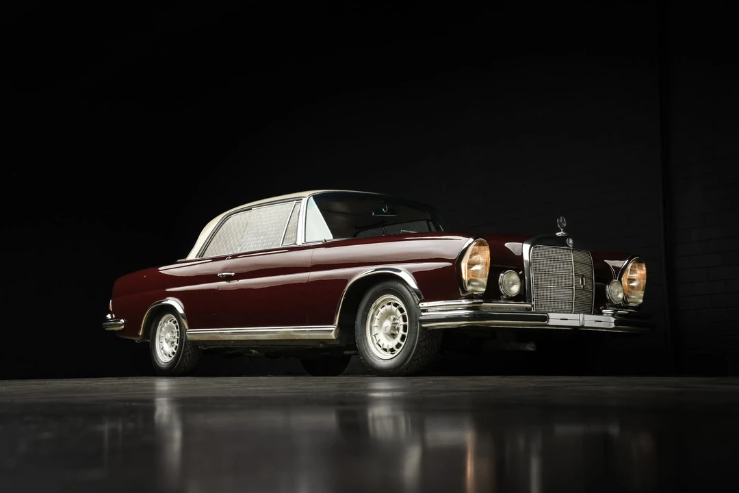 1964 Mercedes-Benz W111 Coupe - Image 15 of 31