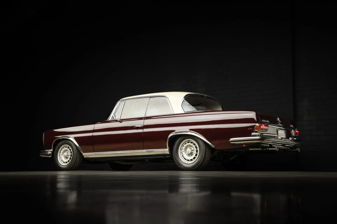 1964 Mercedes-Benz W111 Coupe - Image 30 of 31