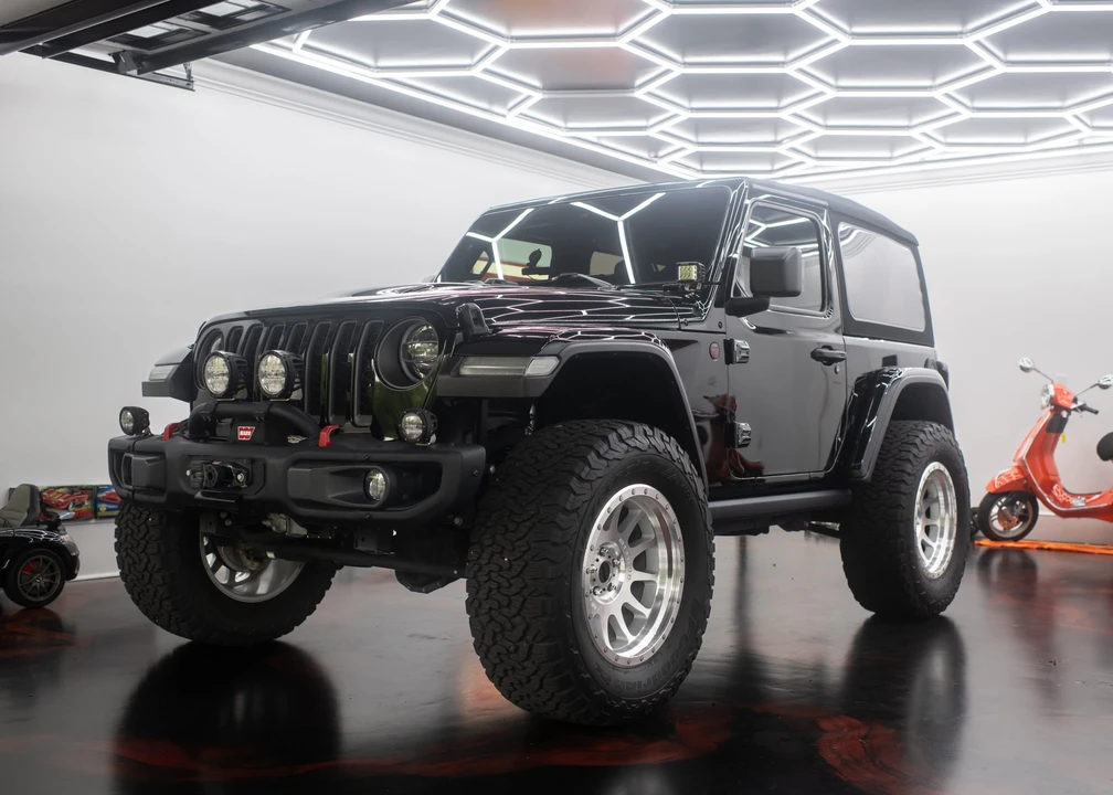 2019 Jeep JL Wrangler - Image 5 of 31