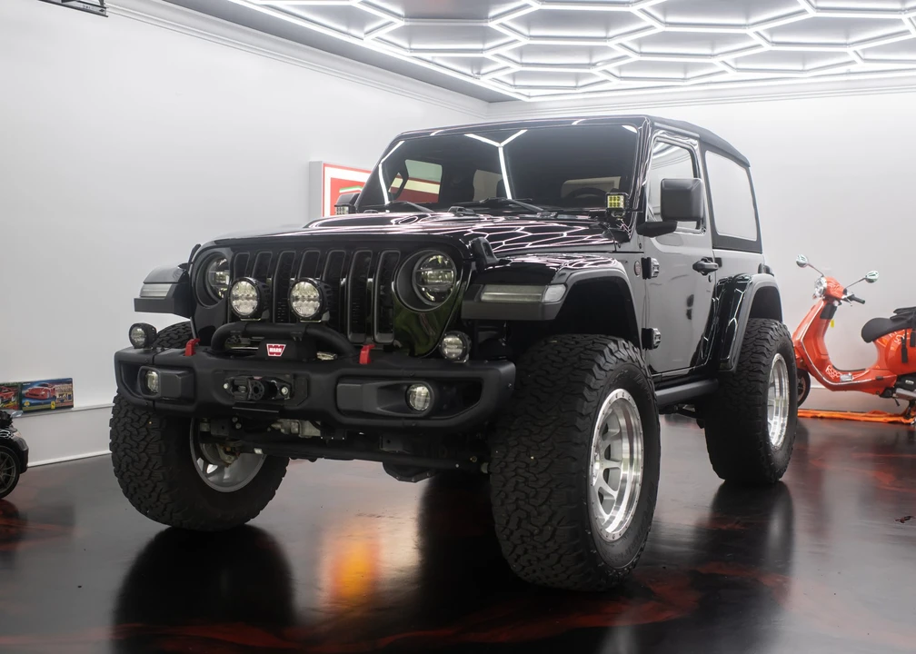 2019 Jeep JL Wrangler - Image 6 of 31