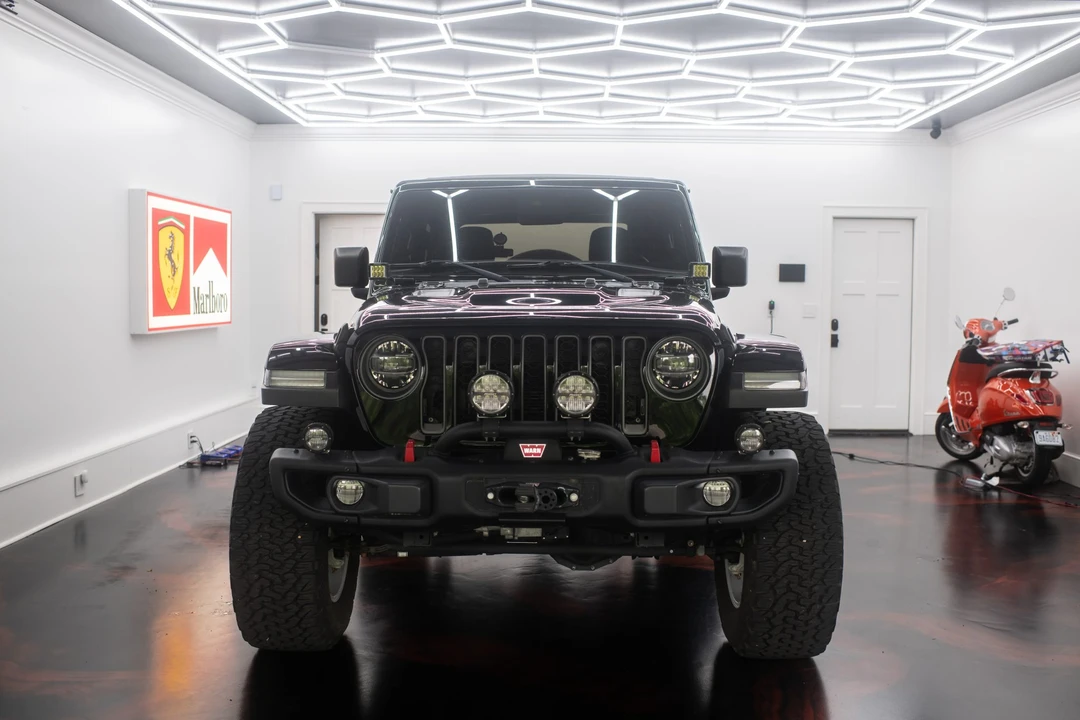 2019 Jeep JL Wrangler - Image 3 of 31