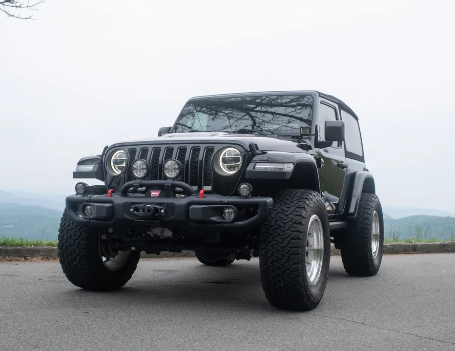 2019 Jeep JL Wrangler - Image 8 of 31