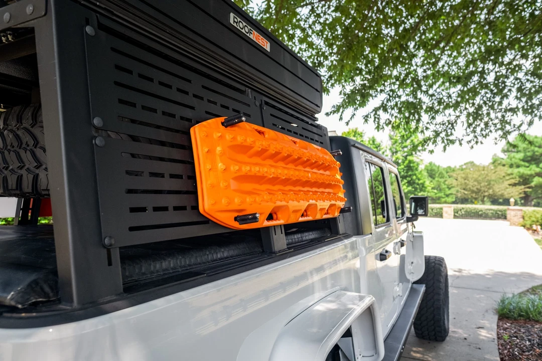 2020 Jeep JT Gladiator - Image 25 of 31