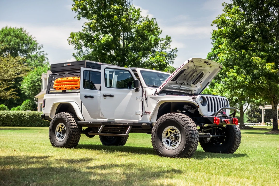 2020 Jeep JT Gladiator - Image 11 of 31