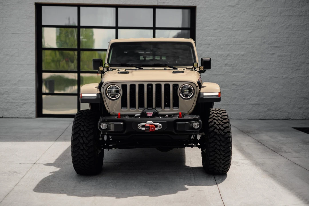 2020 Jeep JT Gladiator - Image 17 of 31