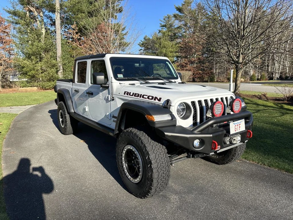 2020 Jeep JT Gladiator - Image 14 of 31