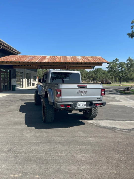 2020 Jeep JT Gladiator - Image 8 of 31