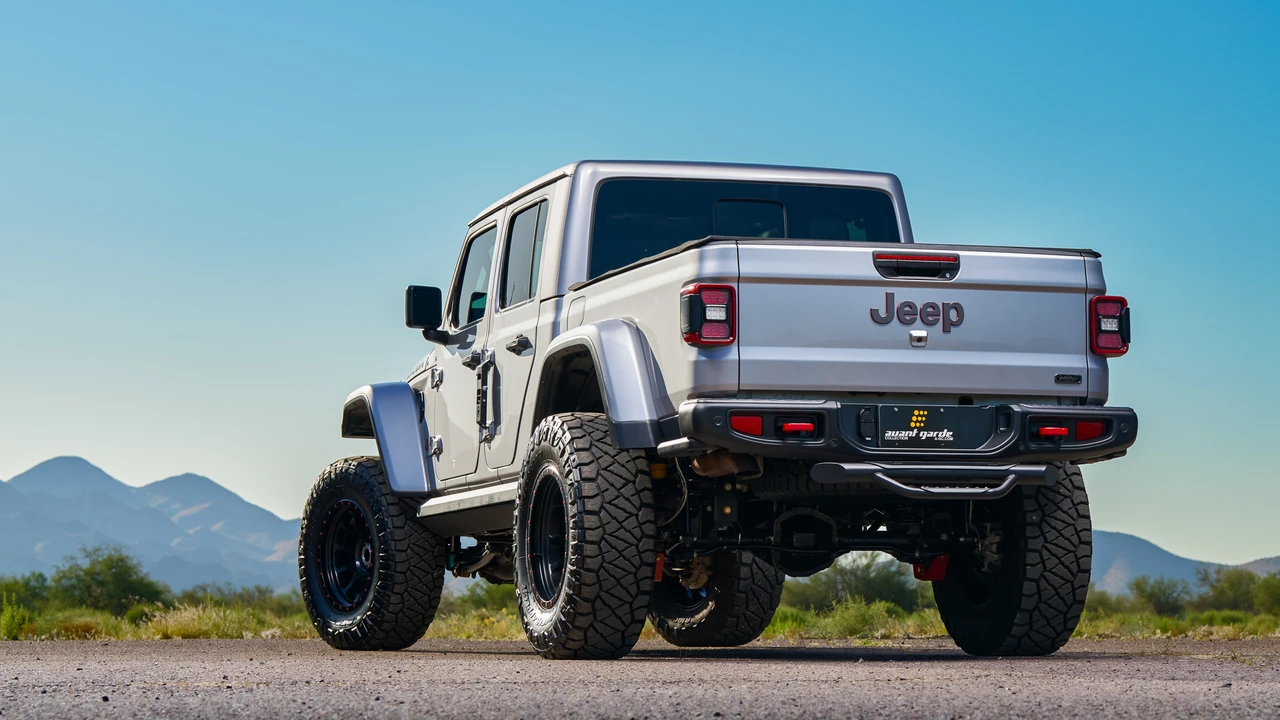 2020 Jeep JT Gladiator - Image 21 of 31