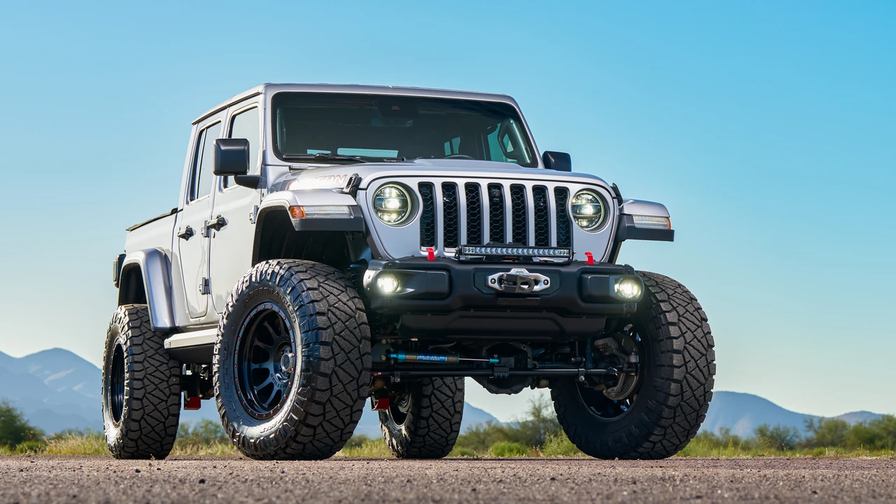 2020 Jeep JT Gladiator - Image 5 of 31
