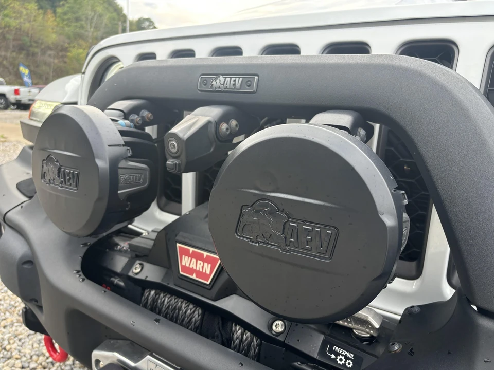 2022 Jeep JT Gladiator - Image 14 of 31