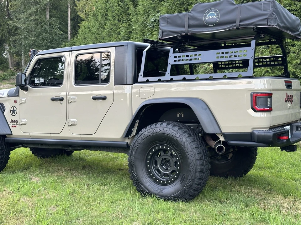 2022 Jeep JT Gladiator - Image 16 of 31