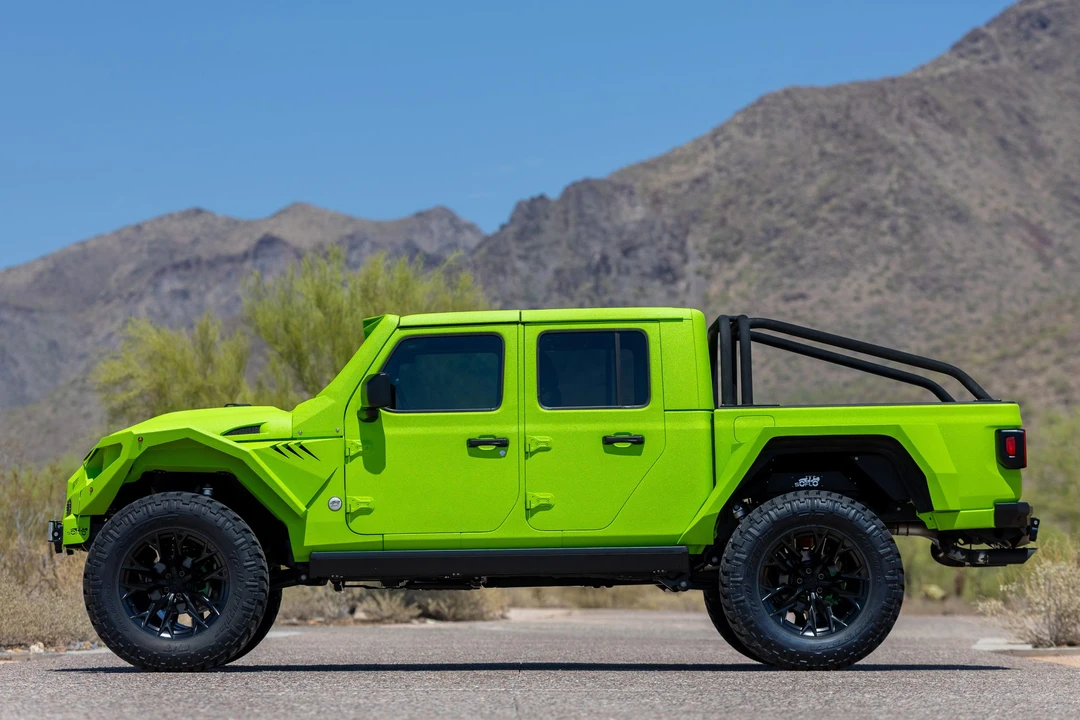 2023 Jeep JT Gladiator - Image 14 of 31