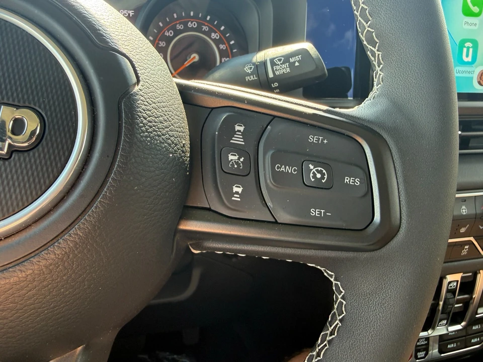 2025 Jeep JT Gladiator - Image 31 of 31