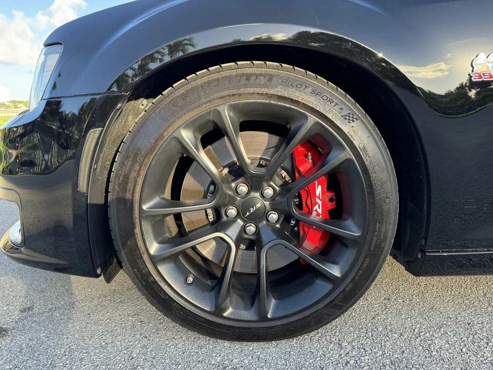 2015 Chrysler 300 (2005-2023) - Image 27 of 31