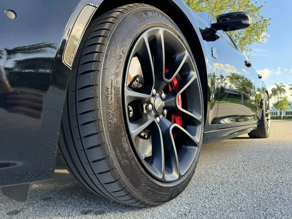 2015 Chrysler 300 (2005-2023) - Image 30 of 31