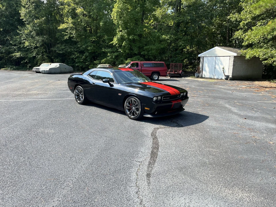 2013 Dodge Challenger SRT8 & 392 3rd Gen - Image 4 of 31