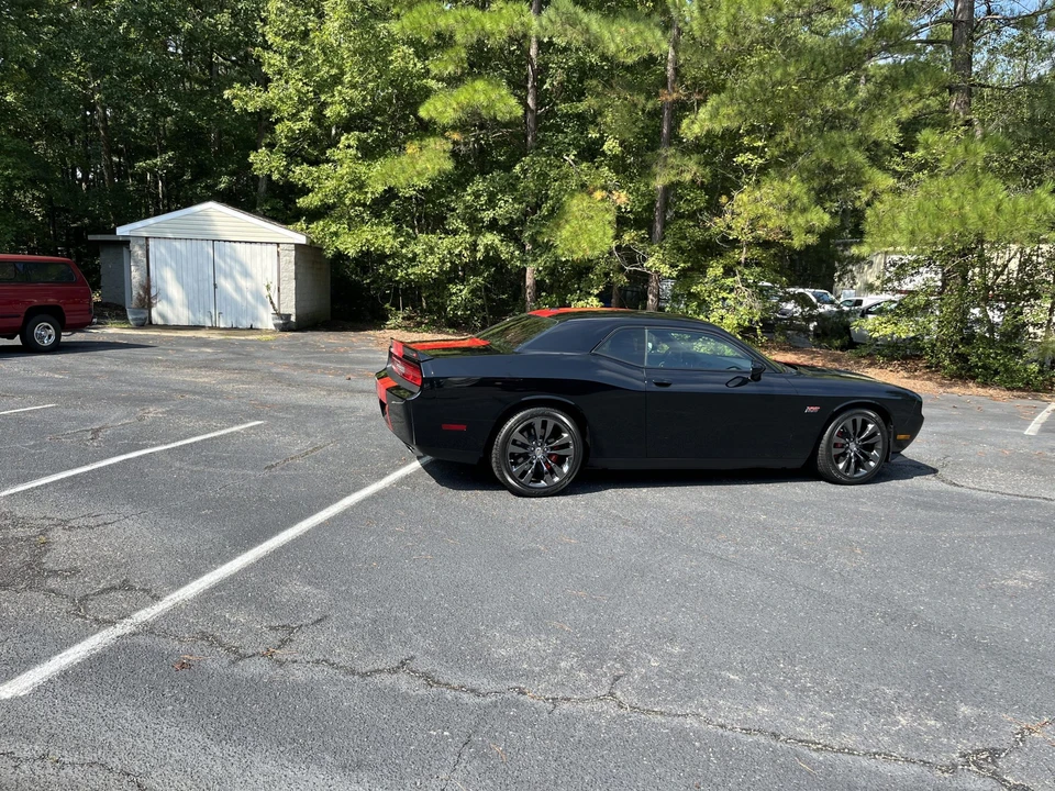 2013 Dodge Challenger SRT8 & 392 3rd Gen - Image 6 of 31