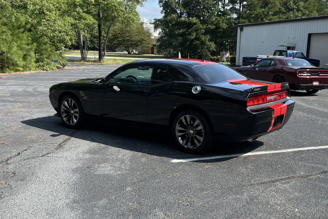 2013 Dodge Challenger SRT8 & 392 3rd Gen - Image 10 of 31
