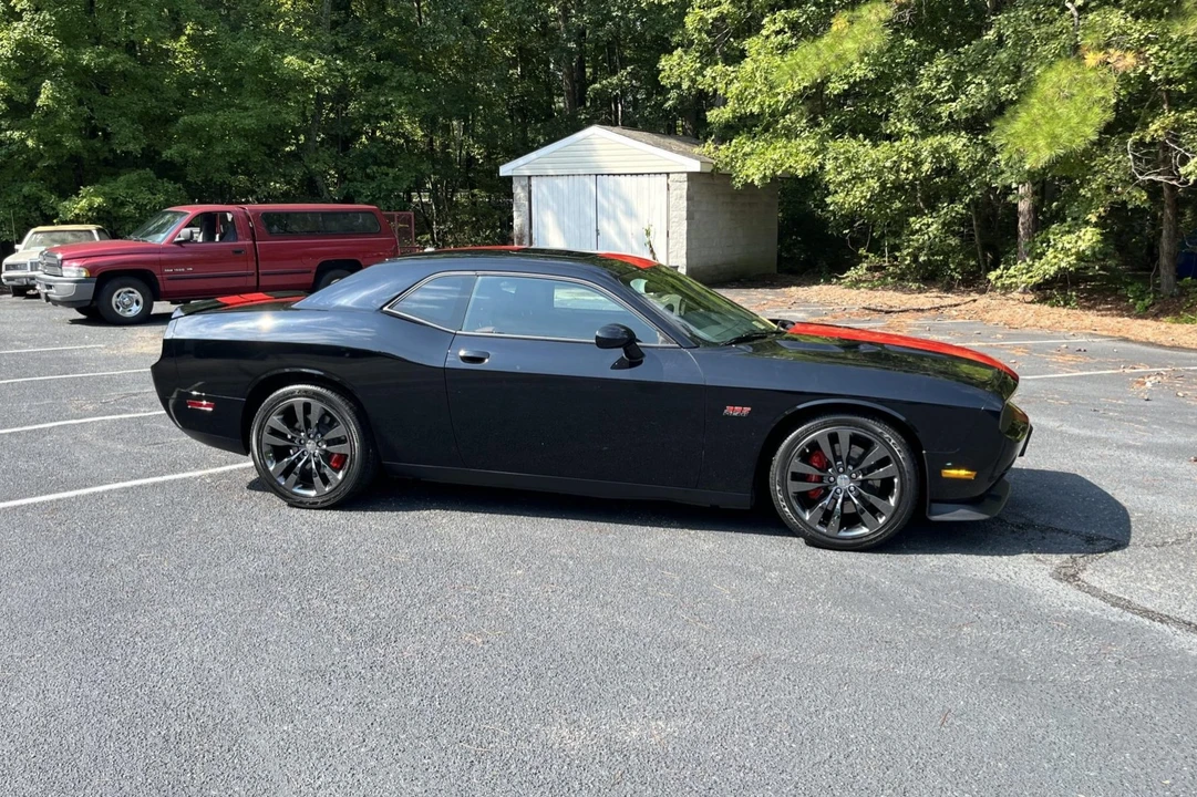 2013 Dodge Challenger SRT8 & 392 3rd Gen - Image 5 of 31