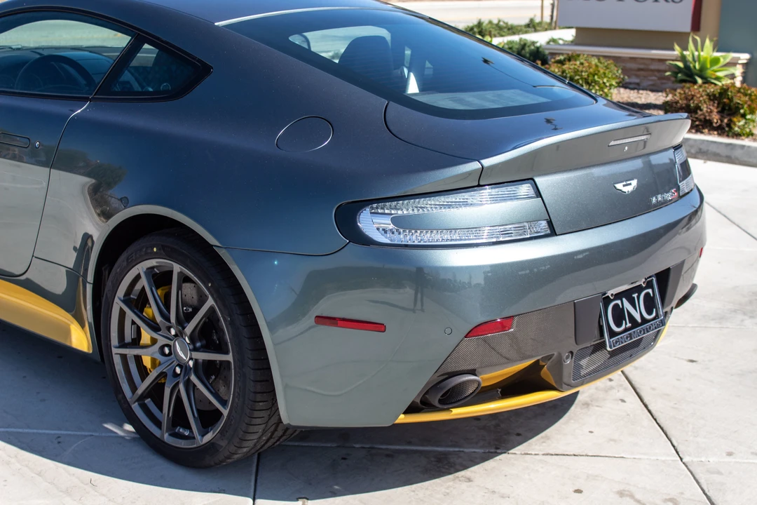 2017 Aston Martin V12 Vantage (2010-2018) - Image 20 of 31