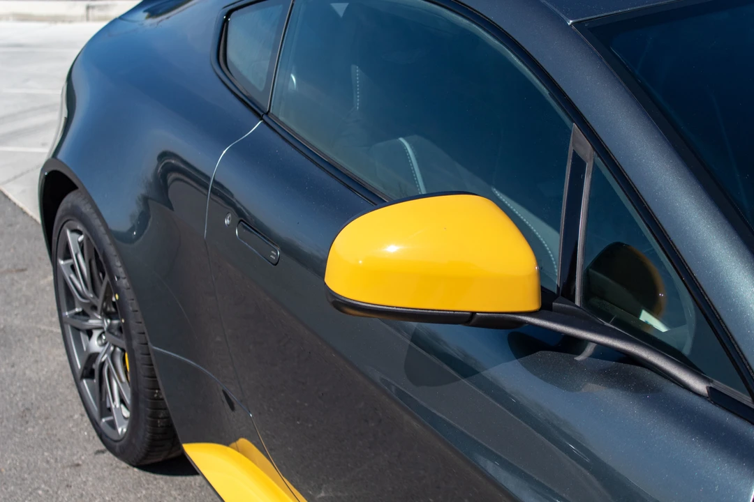 2017 Aston Martin V12 Vantage (2010-2018) - Image 24 of 31