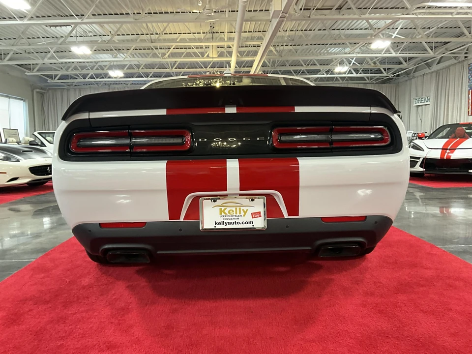 2019 Dodge Challenger SRT Hellcat 3rd Gen - Image 8 of 31