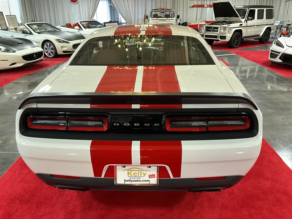 2019 Dodge Challenger SRT Hellcat 3rd Gen - Image 7 of 31