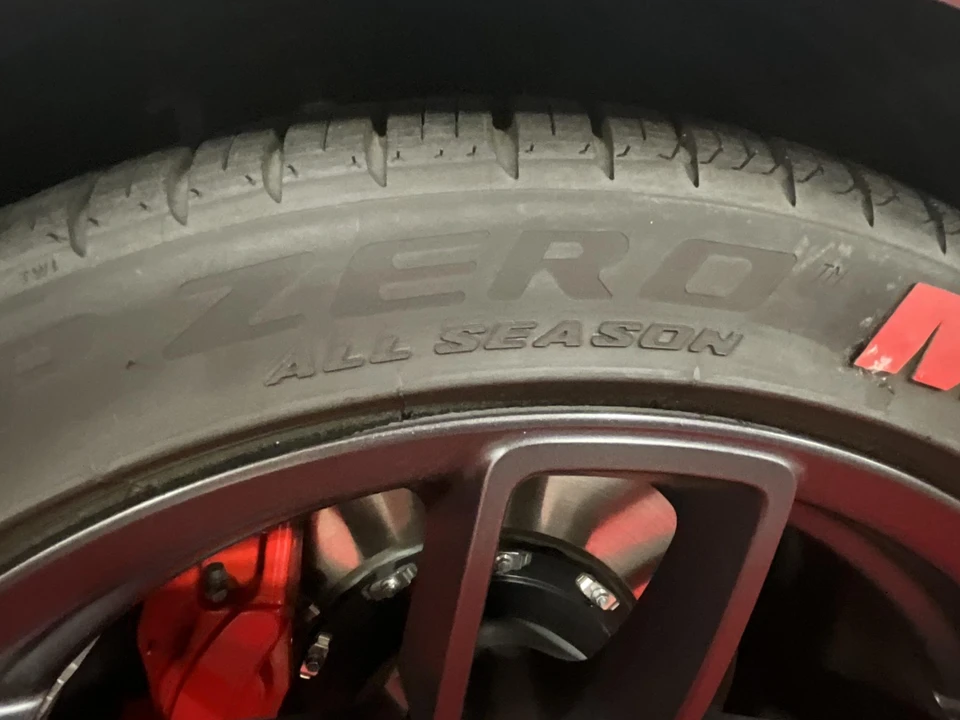 2019 Dodge Challenger SRT Hellcat 3rd Gen - Image 24 of 31